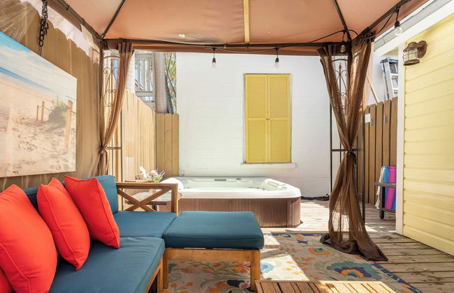 Casita de Catherine by Avantstay 1 Block to Duval St w/ Hot Tub! - Foto 13