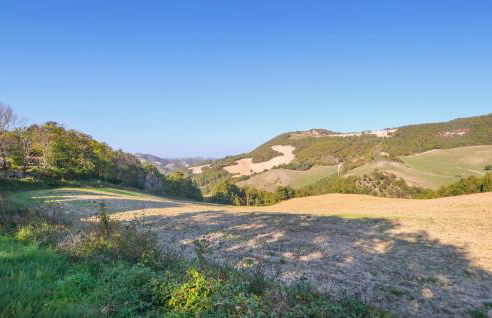 2 Bedroom Cozy Home In Sassocorvaro Auditore - Photo 13