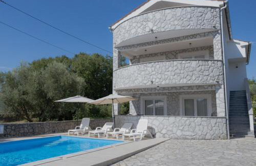 Apartmani Adriana - Photo 1