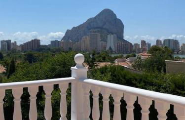 Agradable Villa con piscina y vistas al mar - Photo 26