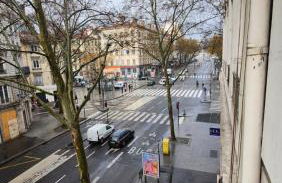 Grand 100 m2 à 5 min de Bellecour - Photo 13