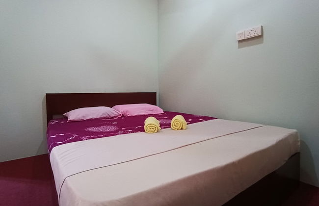 OYO HOME 90751 Jasura Lodge Kiulu - Foto 14