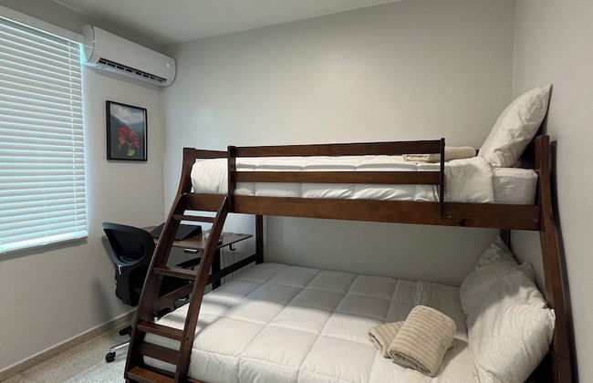 3-Bedroom House in Quebradillas - Foto 1