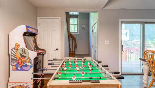 Cozy 3Br Fire Pit Hammock 2 Minutes to Beach - Foto 2