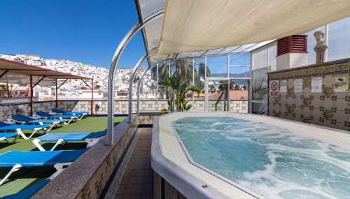 Apartamentos Avenida Tropical by Bossh! Apartments - Foto 5