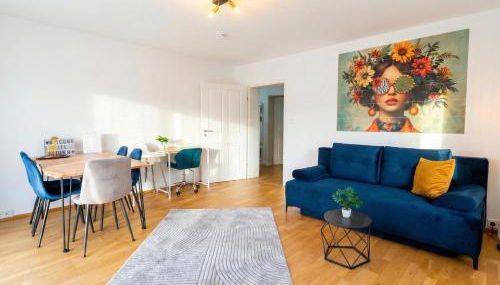 KATIES Apartments bei Regensburg - 3 Zimmer, 6 Personen, Infrarot-Sauna, Disney Plus, Balkon, Grill & Parkplatz - Foto 2