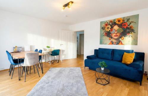 KATIES Apartments bei Regensburg - 3 Zimmer, 6 Personen, Infrarot-Sauna, Disney Plus, Balkon, Grill & Parkplatz - Foto 2