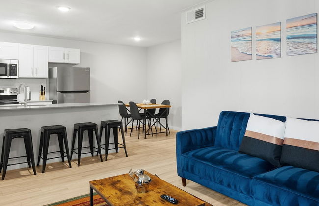 Stylish 2BR Near UT Hyde Park Evonify - Foto 33