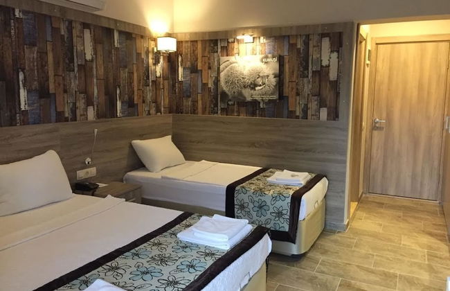 Street61 Studios - Photo 3