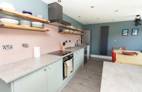 Sunbeam Cottage sleeps 10 - Foto 22