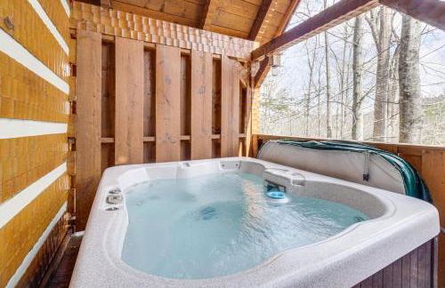Honey Bear Pause Rural Escape with Porch and Hot Tub! - Foto 21