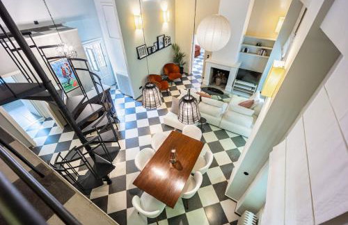 A Majestic Oasis in Keramikos, the Heart of Athens - Foto 24