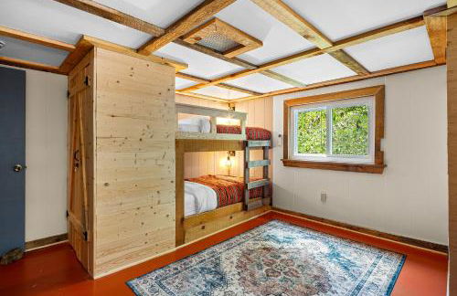 Low LVL Cabin Privte Suite, Kitchenette, AC&Heat, SKI - Foto 11