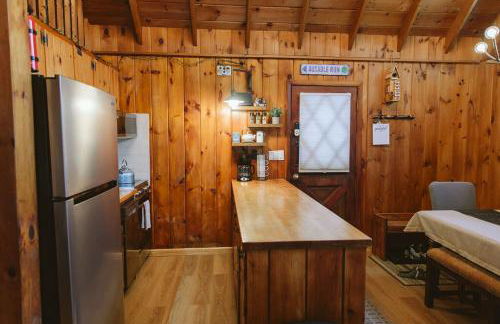 ADK Forest Cabin near Lake Placid with Hot Tub and Ice Bath - Foto 39