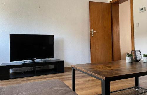 Dachgeschosswohnung im 3-Städteeck - Foto 2