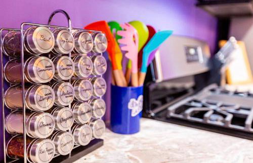 Famous Willy Wonka Themed Home - Foto 23