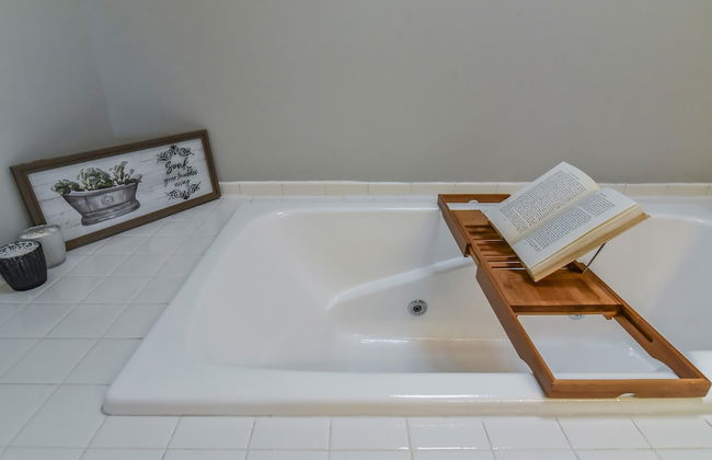 Pinners Compound- 4 BR hot tub fire pit - Foto 24