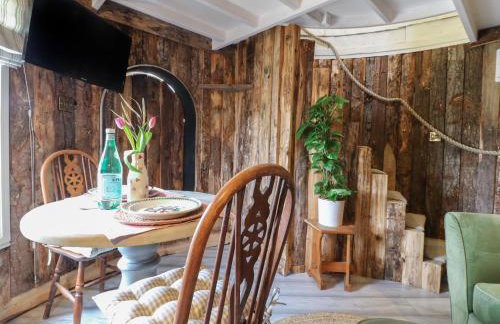 The Lazy Squire by The Water - Foto 7