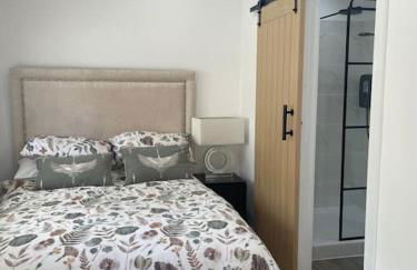 The Old Stable, Rustic Charm Modern Comforts - Foto 6