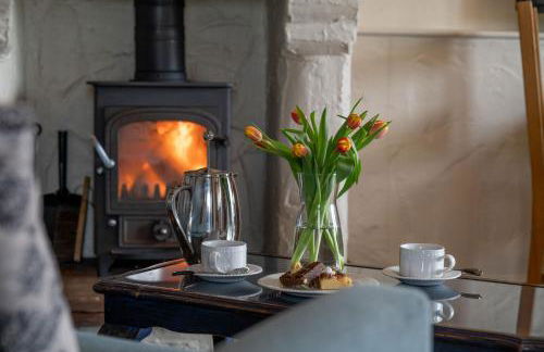 Gill Cottage, Castle Carrock, characterful cottage for romantic break with hot tub and 2 dogs welcome - Foto 3