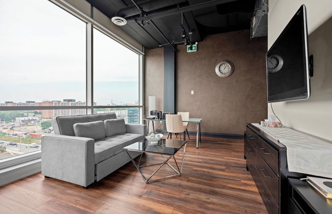 Bright Suites Finch West - Foto 25