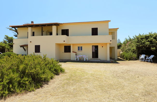 3 bedroom Apartment in Valledoria with garden - Photo 3