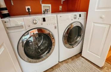 Relaxing Ranch With 1 King and 2 Queens Fast Wifi - Foto 28