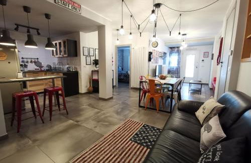 The black dog house - Foto 8