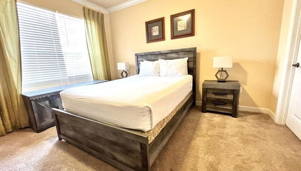 2 Bed 2 Bath Condo In Tuscana Resort 2 Bedroom Home by RedAwning - Foto 2, Habitación