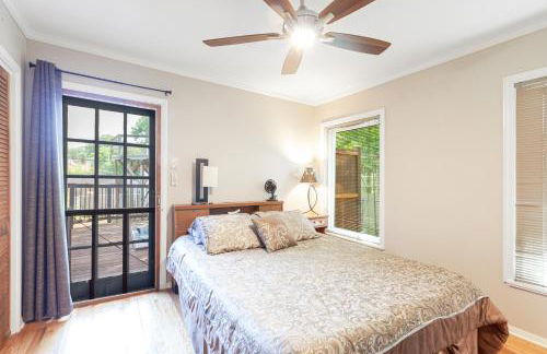 South Central, Barton Springs, Broken Spoke & much more, Dogs ok, 4 bedroom-3bath - Foto 31