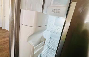 New Home Near Legoland and Disney Sleeps 12 - Foto 36