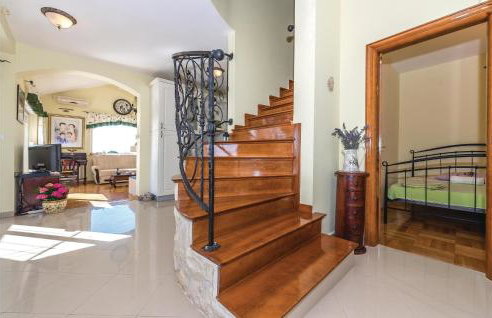 Stunning Home In Trbounje With Sauna - Foto 39