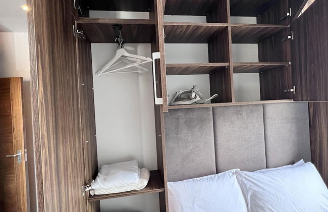 London Studio Retreat - Colney Hatch Lane - Foto 1