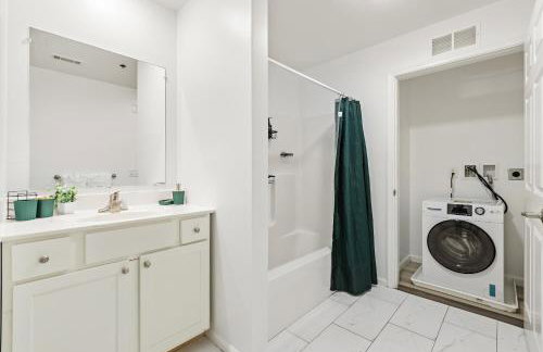 Urban Haven XL - NYC & Newark with free parking - Photo 15