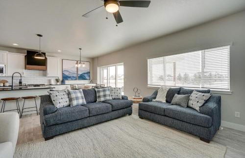 Family-Friendly Townhome about 2 Mi to Windsor Lake! - Foto 5
