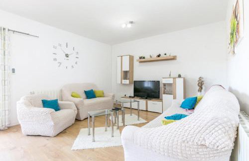 Family friendly house with a swimming pool Pozorac, Trogir - 22648 - Foto 10