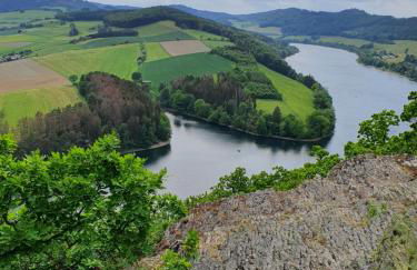 Urlaub mit der ganzen Familie im Ferienhaus in der Natur - Foto 1