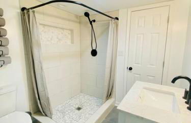 Cozy New Mfd Home near Lake Norman - Foto 38