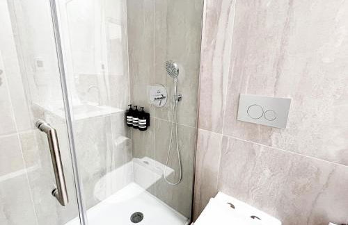 Modern, Charming, Spacious 3-Bedroom Retreat in Brooklyn with Rem-casa - Foto 46