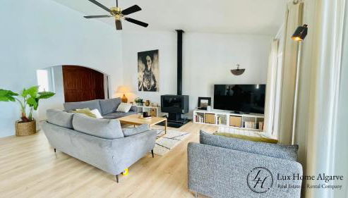 Villa Harmony - Stylish Villa - Pool & Terrace - Photo 5