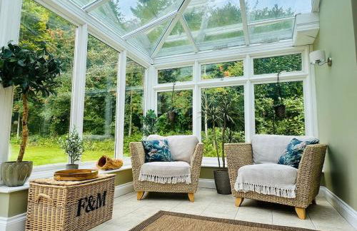 Wisteria Lodge, beautiful home in a great location - Foto 13