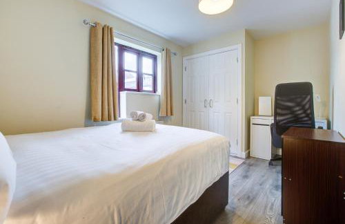 Spacious & Modern 2 Bed sleeps 5 in Walthamstow - Foto 9