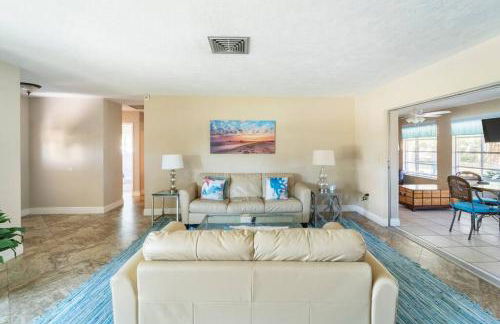 Sunny Cottage with lanai and garage, only 4 miles from Siesta Key - Foto 67
