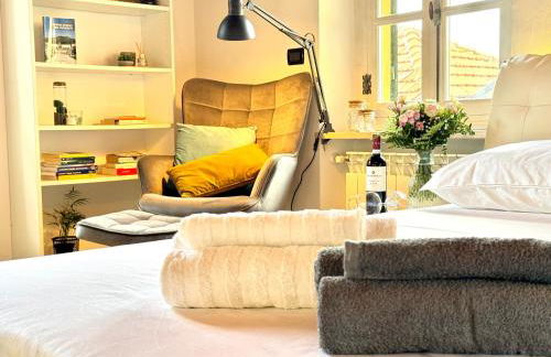 Bricks House - Photo 18