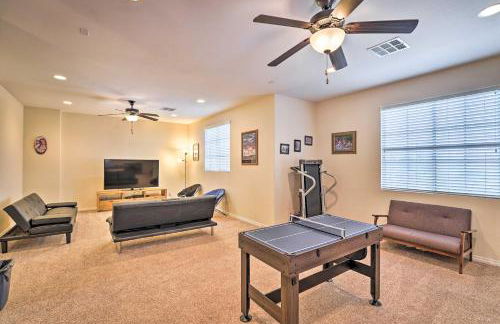 Spacious North Las Vegas Home with Yard - Foto 10