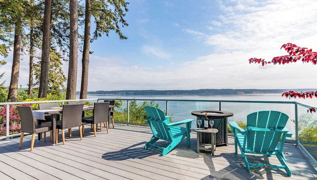 Whidbey Island Waterfront Home with Hot Tub Sunset Views Saratoga Vista by AvantStay - Foto 2, Imagen principal