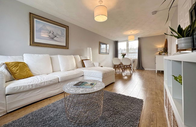 Beautiful & Elegant 2BD Scandi Style Duplex - Foto 1