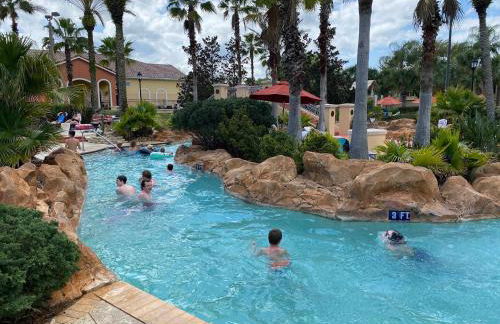 Rendezvous at Regal Palms - Nearby Theme Parks - Foto 1