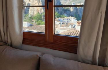 ÁTICO GUADALEST rooftop apartment with beautiful views and art - Foto 17