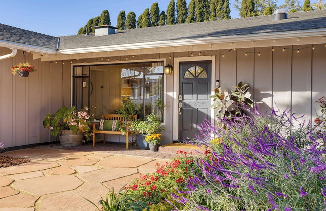 Hummingbird Haven by Avantstay Dog-friendly, Near the Beach, Huge Yard+hot Tub - Foto 47